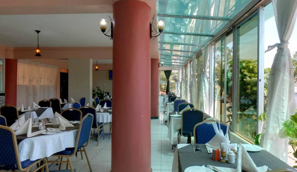 Royal City Dubai Complex Kisumu Zewnętrze zdjęcie