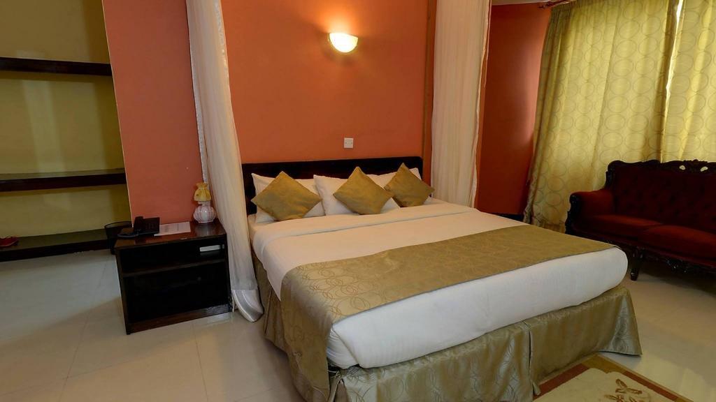 Royal City Dubai Complex Kisumu Zewnętrze zdjęcie