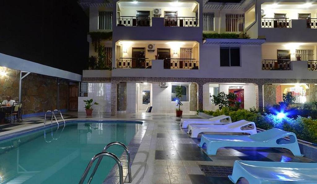 Royal City Dubai Complex Kisumu Zewnętrze zdjęcie