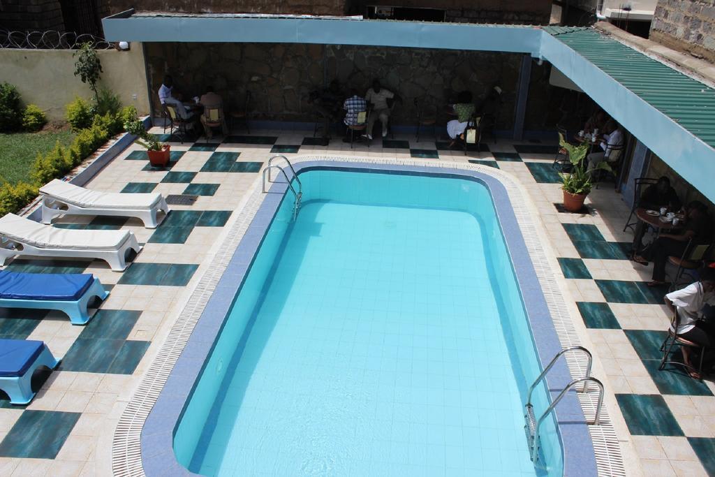 Royal City Dubai Complex Kisumu Zewnętrze zdjęcie