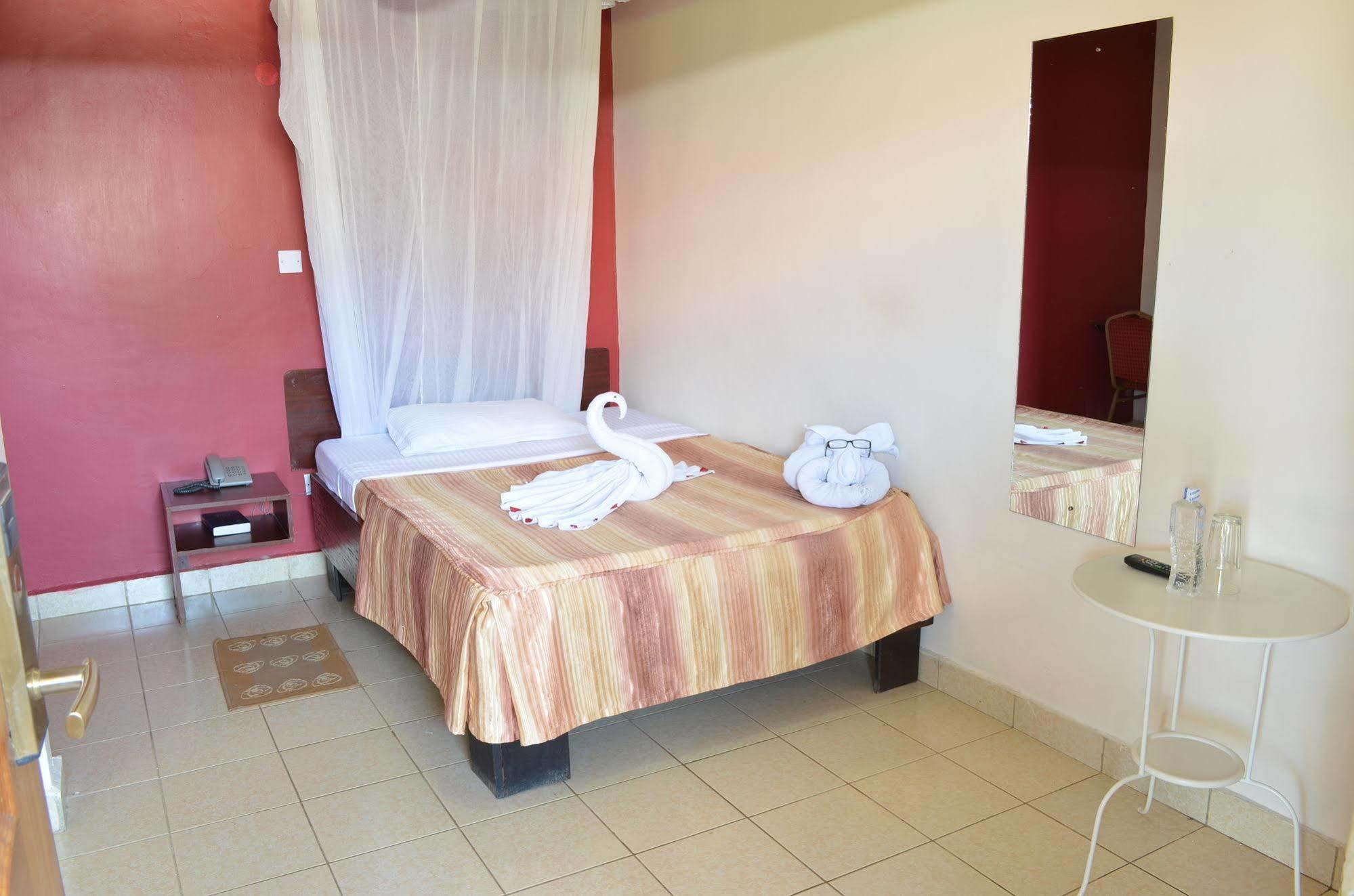 Royal City Dubai Complex Kisumu Zewnętrze zdjęcie